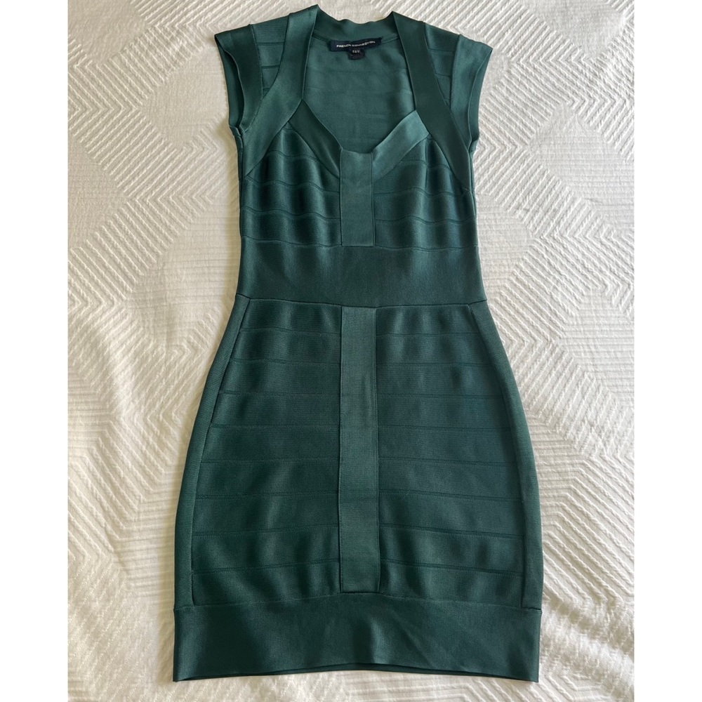 French Connection - BodyCon Bandage Mini Dress - Emerald Green - Size 6